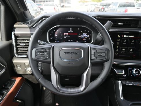 New 2026 GMC Sierra 3500 Denali Ultimate AWD/4WD image 10