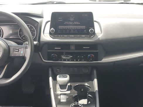 Certified 2024 Nissan Rogue SV AWD/4WD image 21