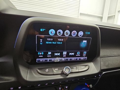 Used 2016 Chevrolet Camaro SS RWD image 16