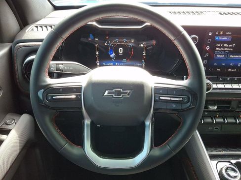 Used 2023 Chevrolet Colorado Z71 w/ Z71 Convenience Package 2 AWD/4WD image 20