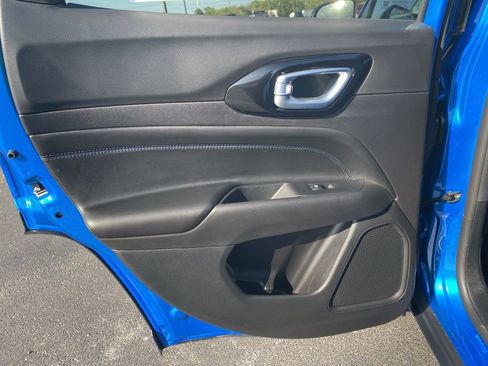 New 2026 Jeep Compass Latitude AWD/4WD image 32