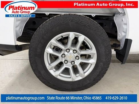 Used 2024 Chevrolet Silverado 1500 LT image 49