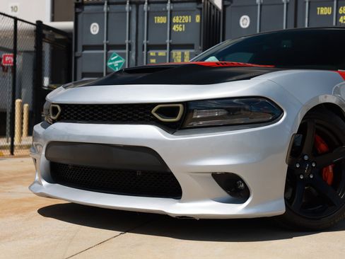 Used 2019 Dodge Charger GT w/ Blacktop Package RWD image 30