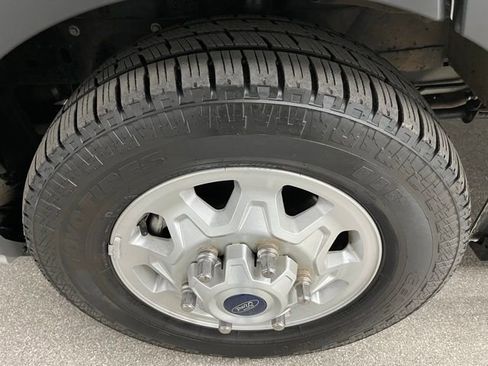 Used 2023 Ford Transit 350 XLT AWD/4WD image 15
