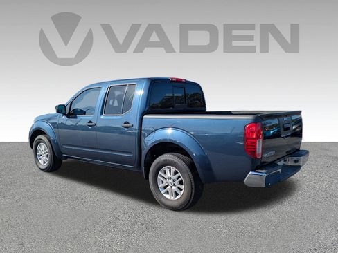 Used 2015 Nissan Frontier SV image 24