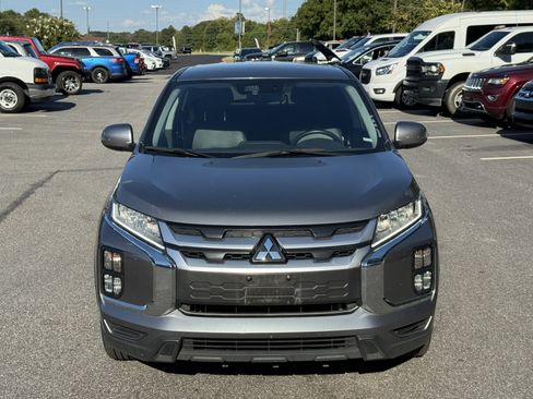 Used 2024 Mitsubishi Outlander Sport SE AWD/4WD image 2