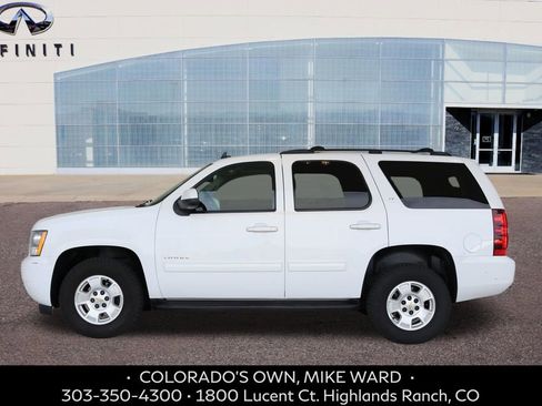 Used 2014 Chevrolet Tahoe LT w/ Luxury Package image 2