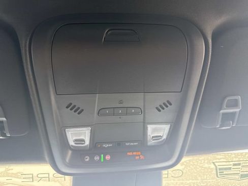 Used 2025 Cadillac XT4 Sport w/ Cold Weather Package FWD image 46