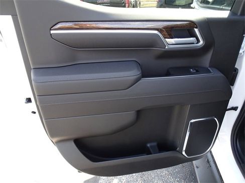 New 2026 GMC Sierra 1500 Elevation w/ Elevation Premium Package image 17