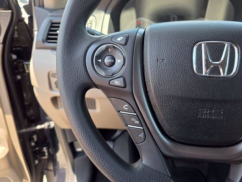 Used 2017 Honda Pilot EX image 24