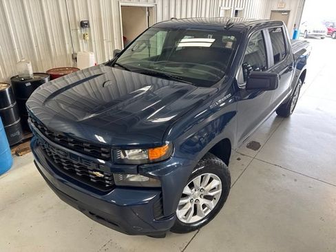 Used 2021 Chevrolet Silverado 1500 Custom AWD/4WD image 34