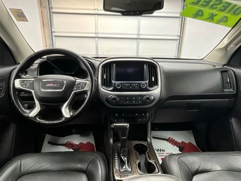 Used 2017 GMC Canyon SLT w/ Driver Alert Package AWD/4WD image 4