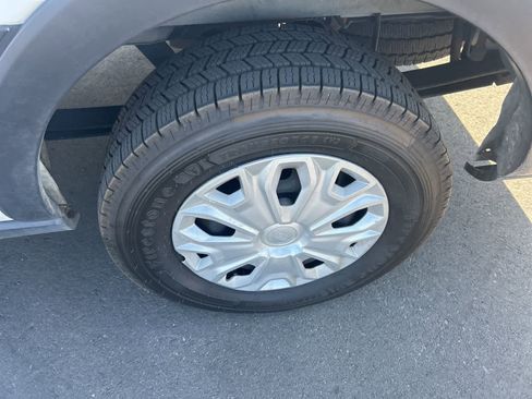 Used 2022 Ford Transit 350 XLT image 14