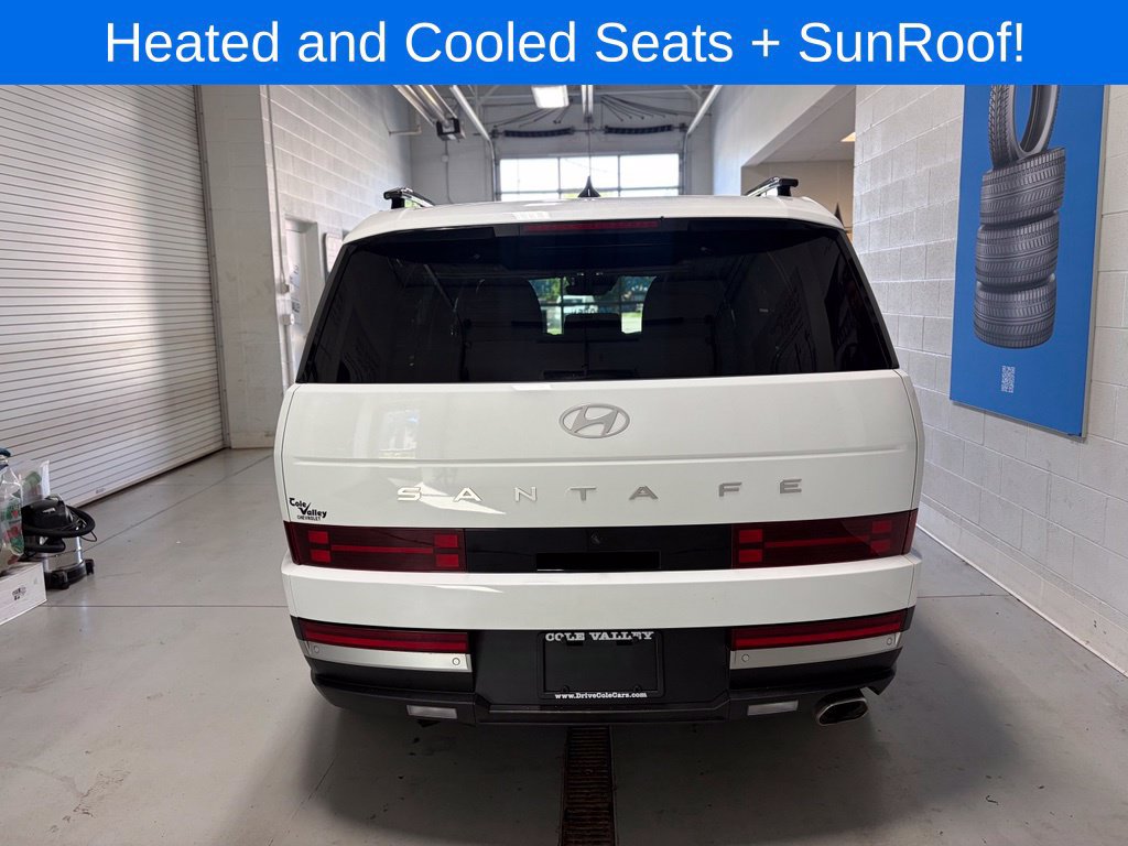Used 2024 Hyundai Santa Fe Limited FWD image 9