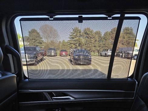 New 2026 Jeep Grand Wagoneer Limited AWD/4WD image 30