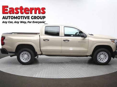 Used 2023 Chevrolet Colorado W/T RWD image 43