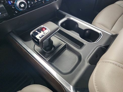 Used 2024 GMC Sierra 1500 SLT RWD image 55