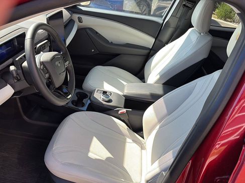 Used 2023 Ford Mustang Mach-E Premium AWD/4WD image 15