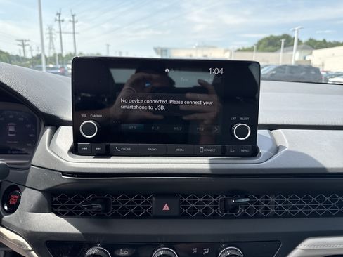 Certified 2023 Honda Accord LX image 29