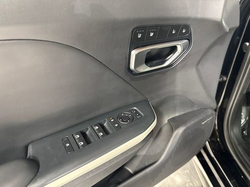 Used 2025 Kia K4 GT-Line w/ GT-Line Premium Package FWD image 16