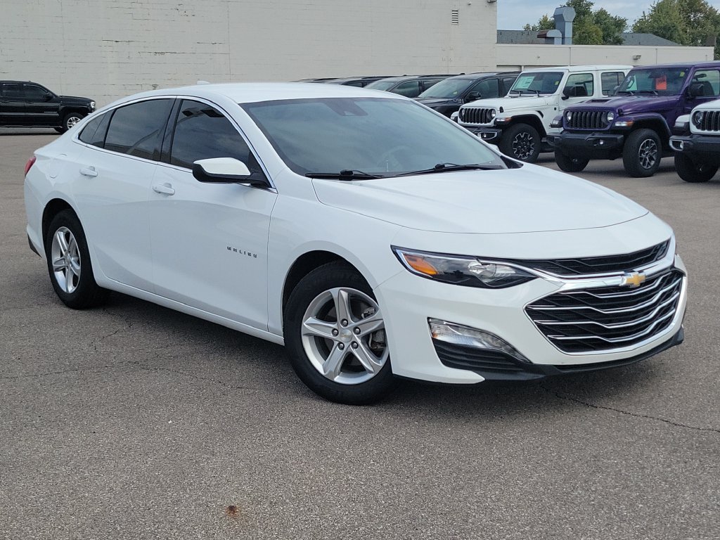 Used 2024 Chevrolet Malibu LT FWD image 31