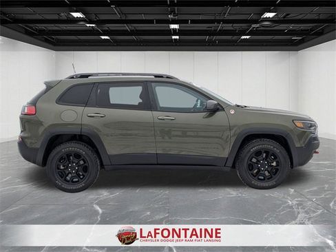 Certified 2021 Jeep Cherokee Trailhawk w/ Trailer Tow Group image 6