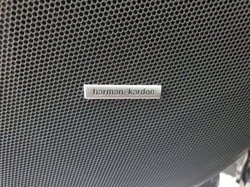 Used 2023 Subaru Forester Touring image 31