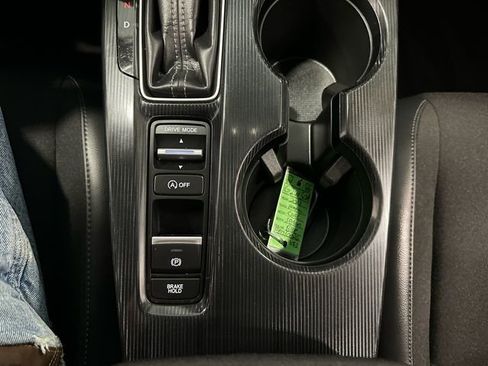 Used 2023 Honda Civic Sport image 25