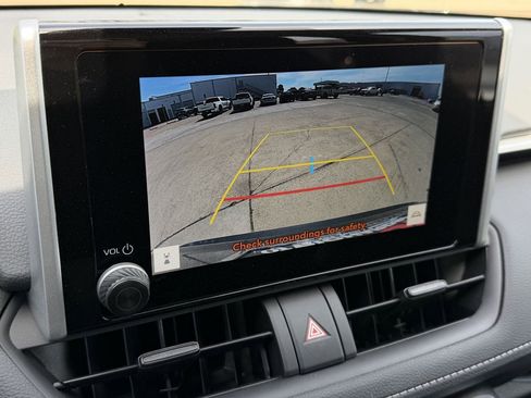 Used 2025 Toyota RAV4 LE FWD image 15