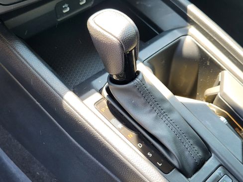 Certified 2023 Honda Accord EX image 12