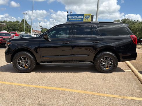 Used 2026 Ford Expedition Tremor AWD/4WD image 22