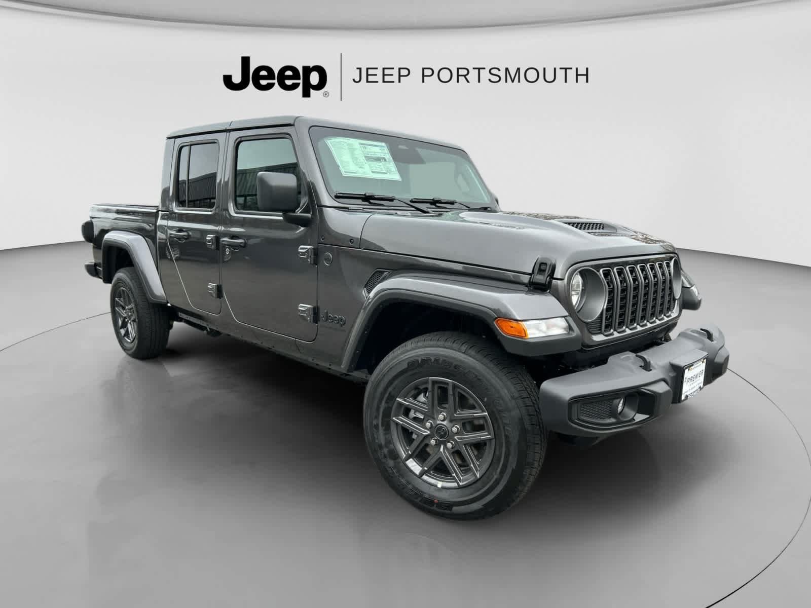 New 2026 Jeep Gladiator Sport AWD/4WD image 2