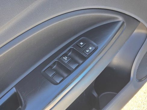 Used 2024 Mitsubishi Mirage ES FWD image 26