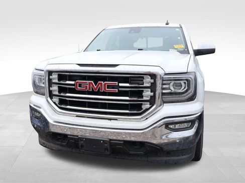 Used 2018 GMC Sierra 1500 SLT AWD/4WD image 3