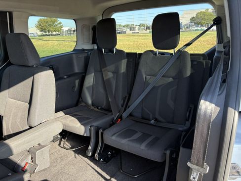 Used 2016 Ford Transit Connect XLT FWD image 23