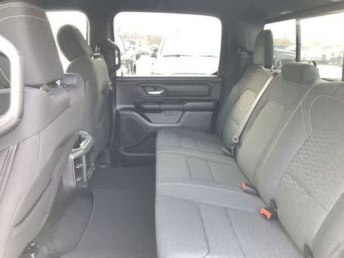 New 2026 RAM 1500 Express AWD/4WD image 28