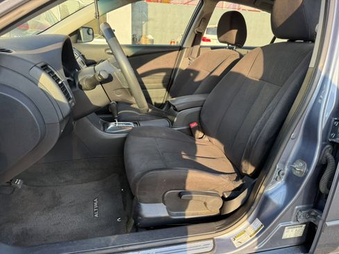 Used 2012 Nissan Altima 2.5 S FWD image 9