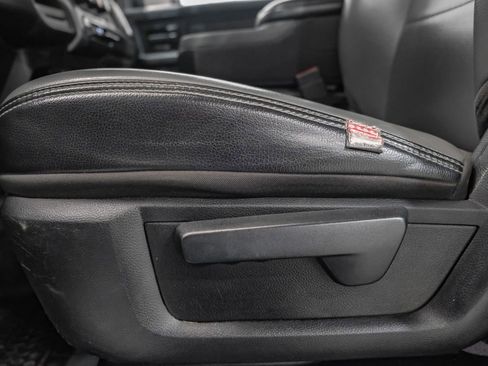 Used 2020 RAM 3500 Tradesman image 33