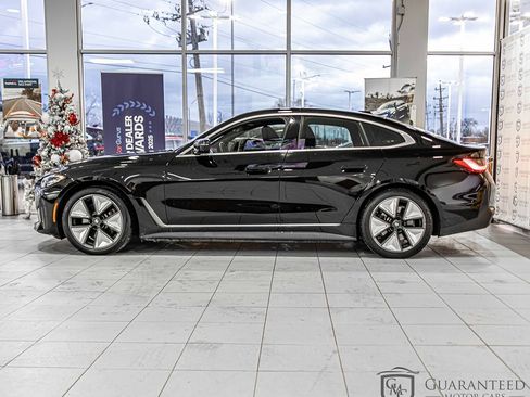 Used 2024 BMW i4 eDrive35 w/ Premium Package image 5
