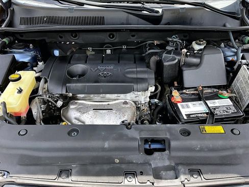 Used 2011 Toyota RAV4 2WD w/ Base L4 Extra Value Pkg image 28
