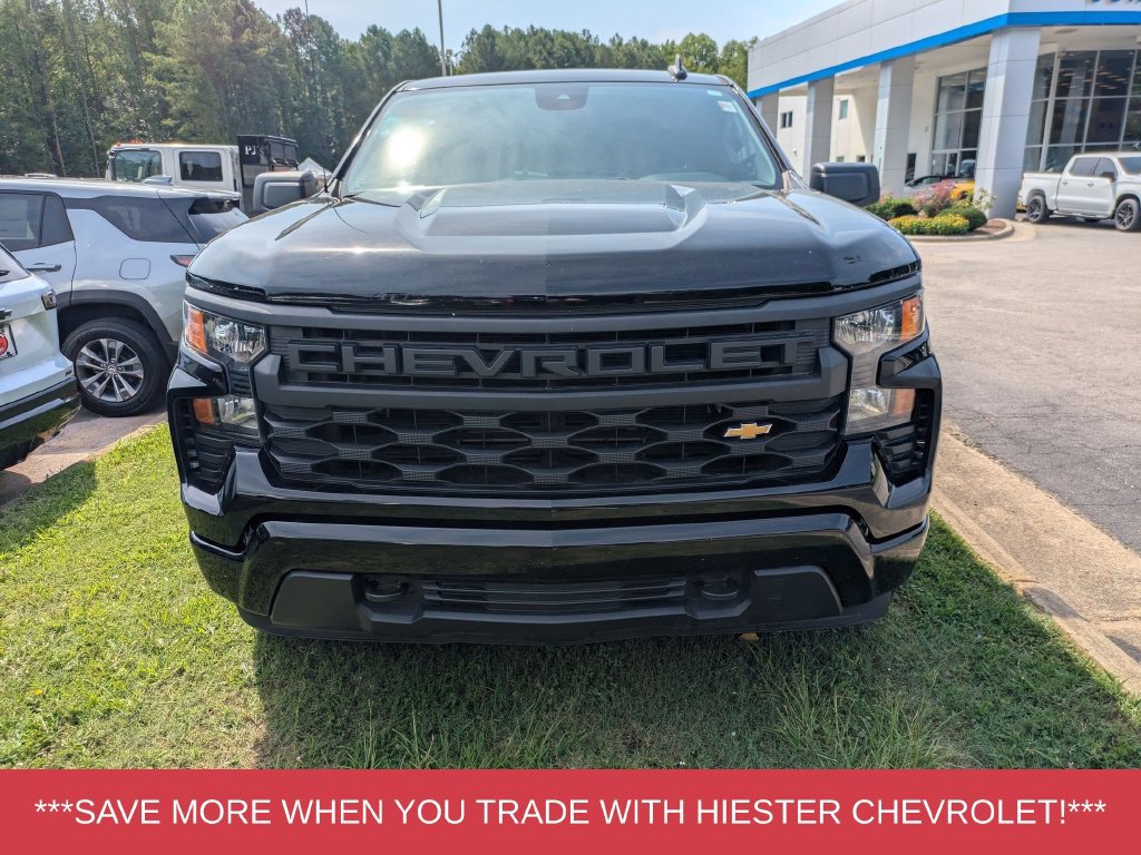 Used 2023 Chevrolet Silverado 1500 Custom AWD/4WD image 6
