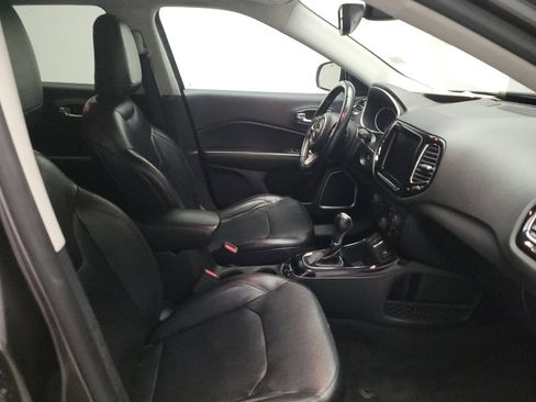 Used 2018 Jeep Compass Limited w/ Navigation Group image 21