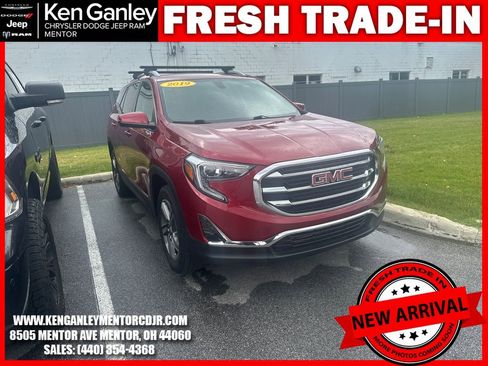 Used 2019 GMC Terrain SLT AWD/4WD image 1