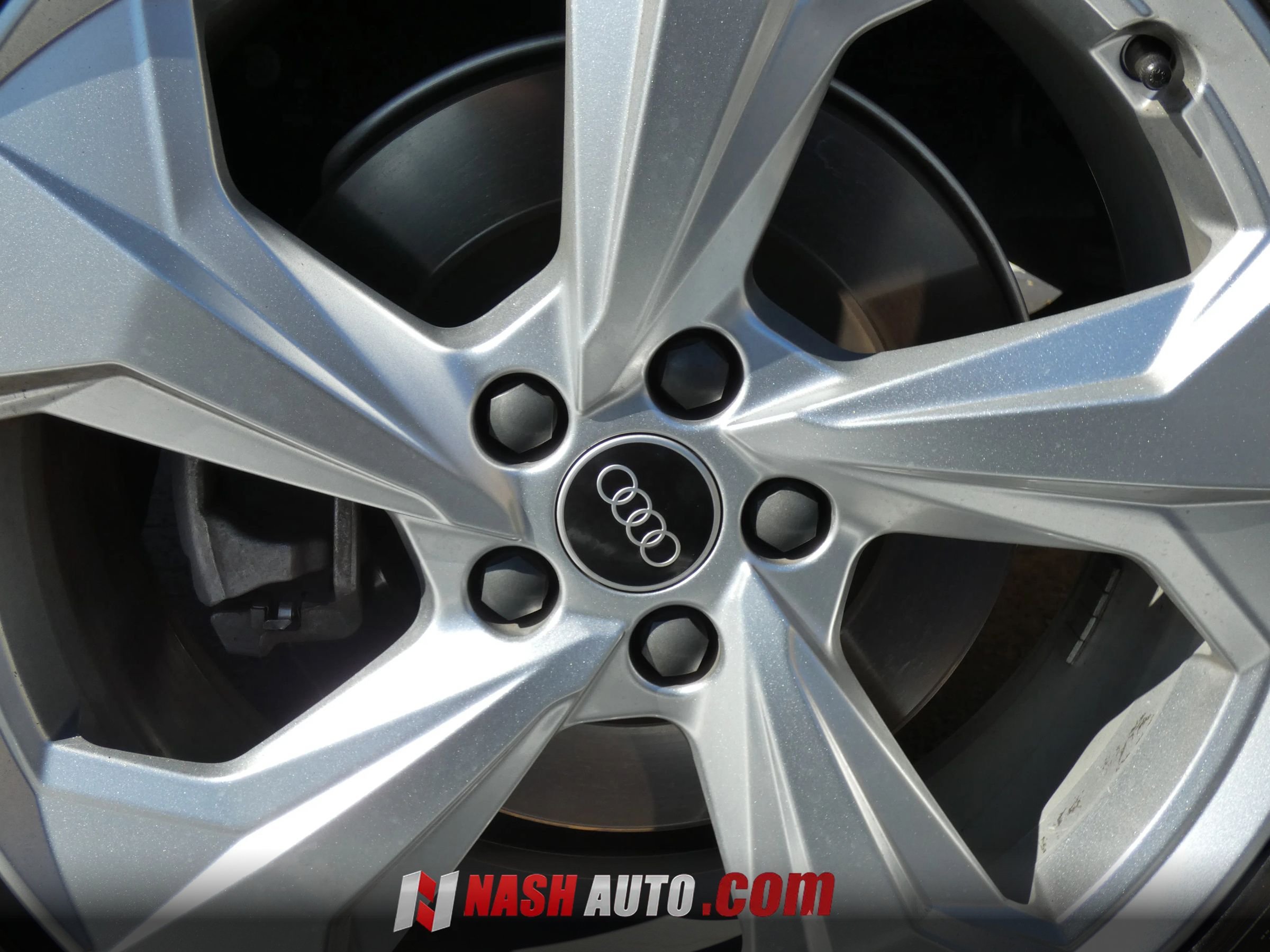 Used 2022 Audi Q5 2.0T Premium Plus w/ Premium Plus Package AWD/4WD image 21
