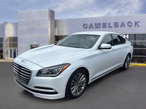 Used 2016 Hyundai Genesis 3.8 RWD image 2