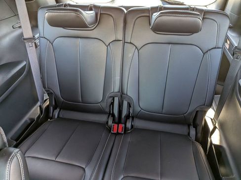 New 2025 Jeep Grand Cherokee L Limited RWD image 35