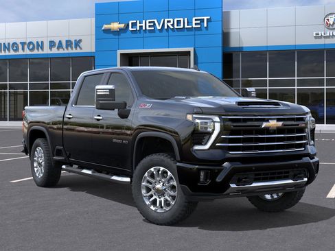 New 2026 Chevrolet Silverado 2500 LT w/ Z71 Chrome Sport Edition image 7