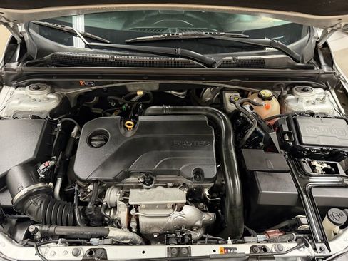 Certified 2020 Chevrolet Malibu LT FWD image 36