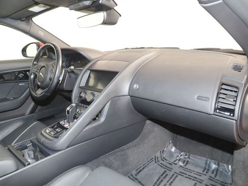 Used 2021 Jaguar F-TYPE Coupe RWD image 55