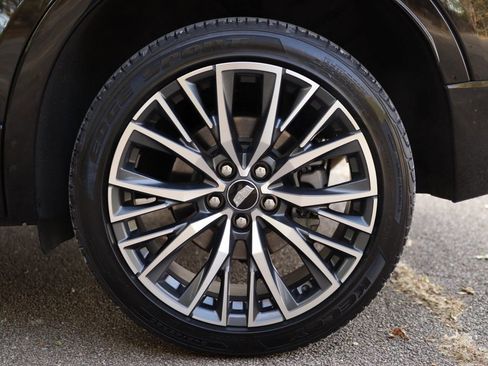 Certified 2024 Cadillac XT4 Sport image 42